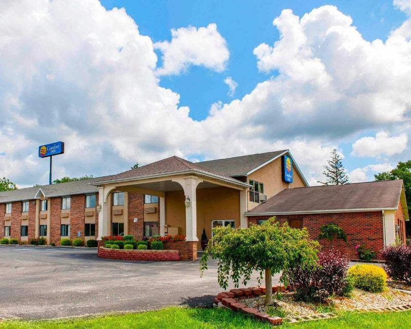 Quality Inn I-74 Batesville Екстер'єр фото