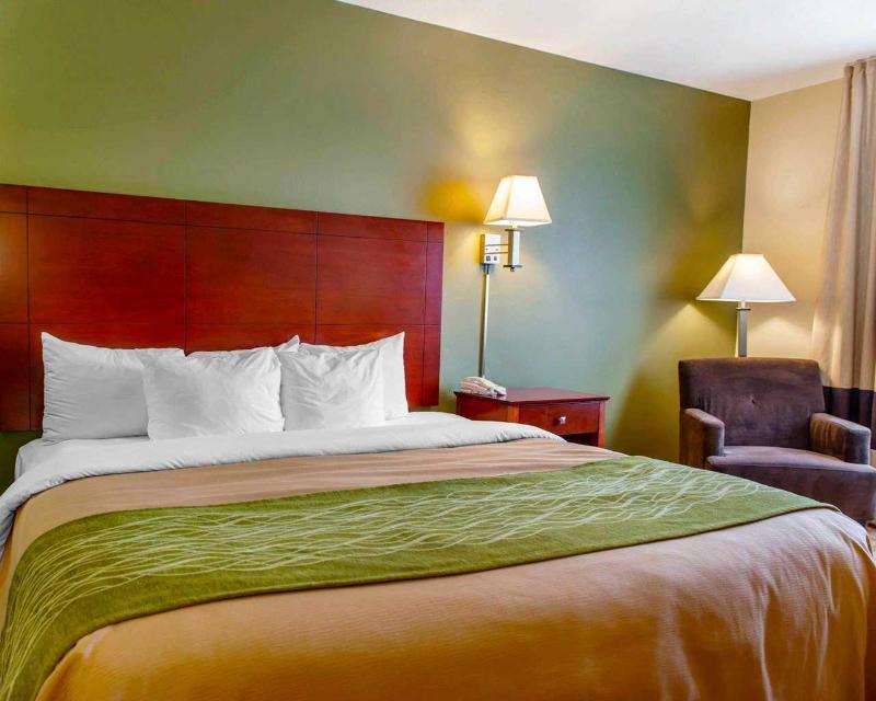 Quality Inn I-74 Batesville Екстер'єр фото